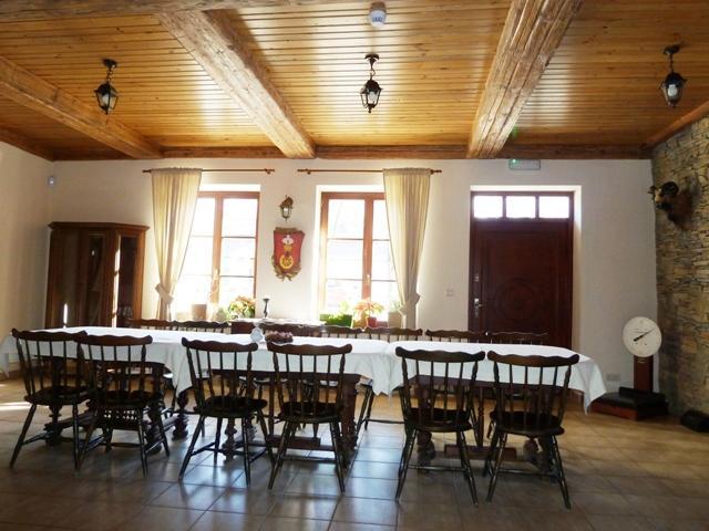 Gosciniec Dworski W Ropie - Pokoje Goscinne Ropa Buitenkant foto